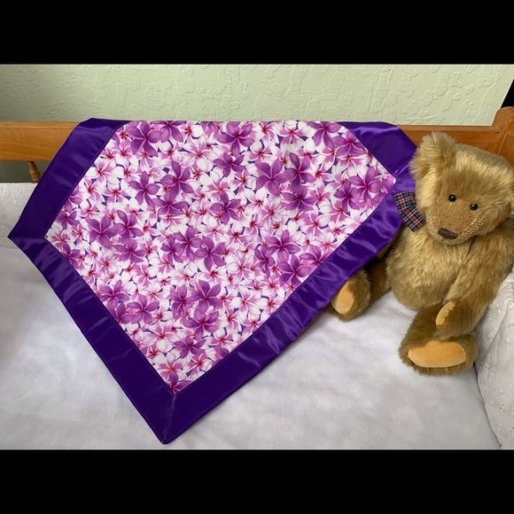 Handmade Aloha print cuddle blanket w/Mickey Mouse Embroidery - Picture 2 of 6